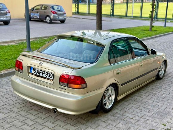 Sahibinden Honda Civic 1.6 i ES 2000 Model 