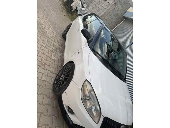 Sahibinden Skoda Fabia 1.4 TSI RS 2011 Model 