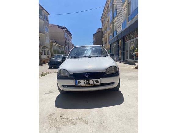 Sahibinden Opel Corsa 1.5 TD 2000 Model 