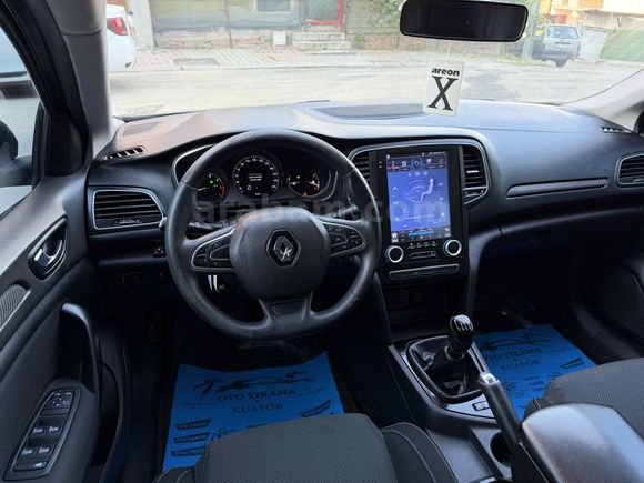 Sahibinden Renault Megane 1.6 Joy 2017 Model 