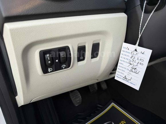 HATASIZ BOYASIZ 2017 RENAULT CAPTUR 1.5 DCİ 82 BİN KM'de BAKIMLI