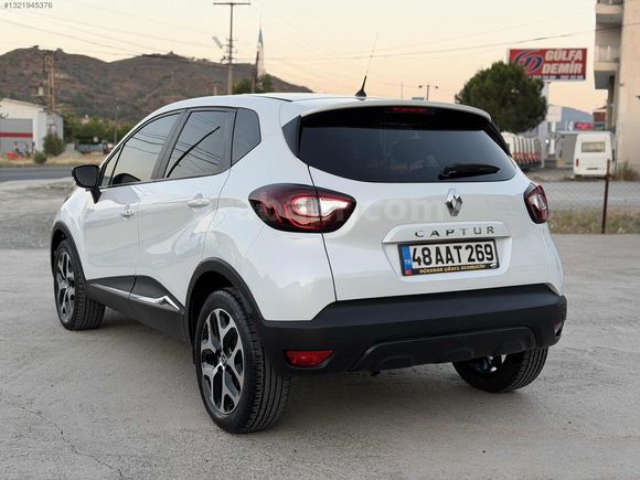 HATASIZ BOYASIZ 2017 RENAULT CAPTUR 1.5 DCİ 82 BİN KM'de BAKIMLI
