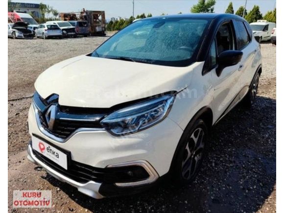 2017 CAPTUR OTOMATİK CAM TAVANLI ÇİFT RENK 144.000 KM DE