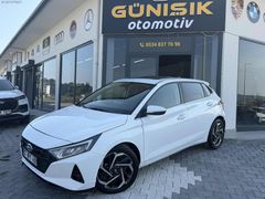 2021-ÇIKIŞ-HYUNDAİ-İ20-ELİTE-1.4-MPI-60.000-KM-OTOMATİK