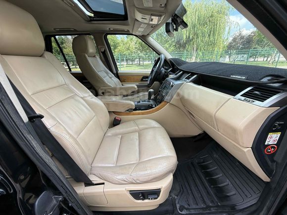 RANGE ROVER   PIRIL PIRIL AİLE ARACI
