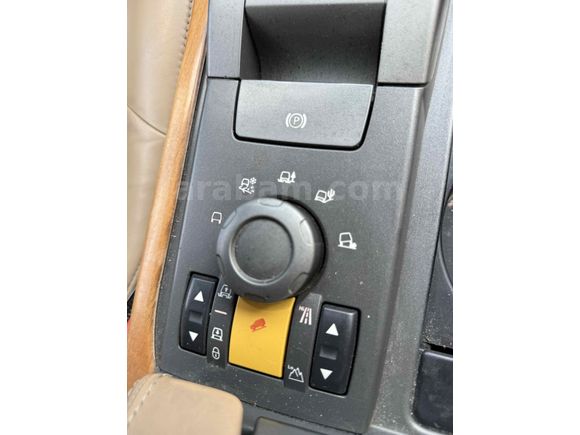 RANGE ROVER   PIRIL PIRIL AİLE ARACI