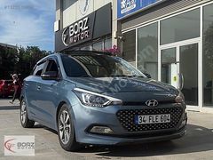BORZ MOTOR'DAN %0,99 2015 HYUNDAİ İ20 1.4 MPI OTOMATİK CAM TAVAN