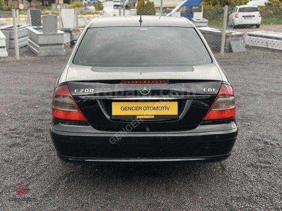EMSALSİZ TEMİZLİKTE E200 CDI