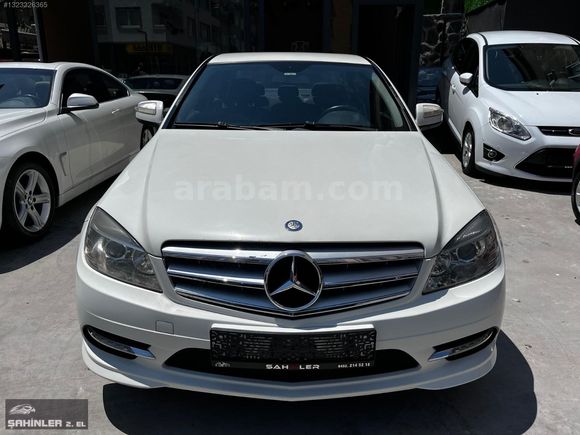 MERCEDES BAYİ ÇIKIŞLI C 180 DEĞİŞENSİZ KAZASIZ ARAÇ