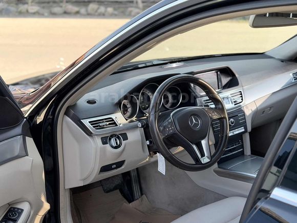 EMSALSİZ E 180 FULL OPSİYONLU...