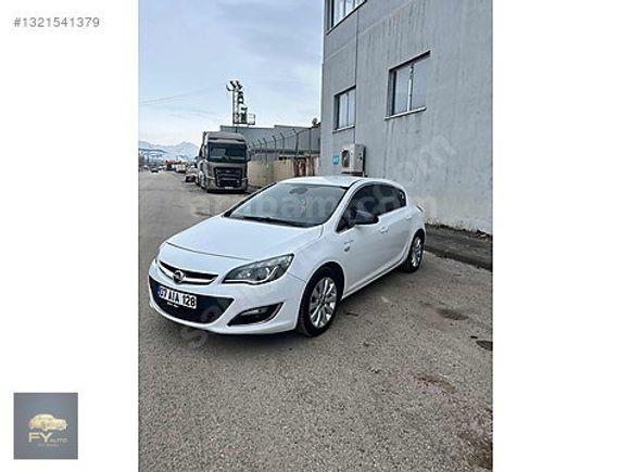 ARAYAN BULAMAZ 2014 ASTRA J COSMO 1.4 TURBO HB BAKIMLI 180 BİNDE