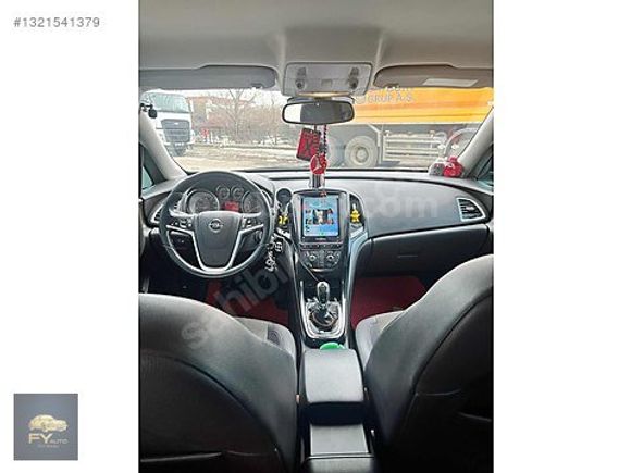 ARAYAN BULAMAZ 2014 ASTRA J COSMO 1.4 TURBO HB BAKIMLI 180 BİNDE