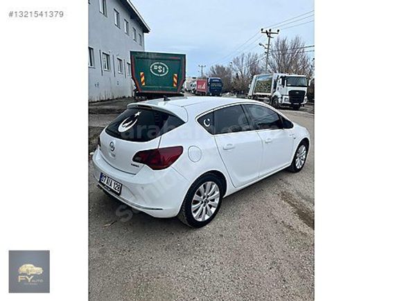 ARAYAN BULAMAZ 2014 ASTRA J COSMO 1.4 TURBO HB BAKIMLI 180 BİNDE