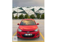 2014 MODEL HYUNDAİ İ20 SENSE EN FULL PAKET 1.4 crdi
