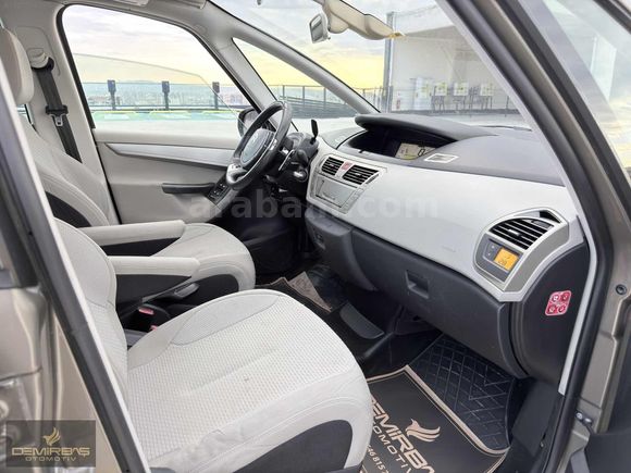 DEMİRBAŞ - 2011 C4 GRAND PİCASSO 1.6 E-HDİ\7 KOLTUK\CAM TAVAN