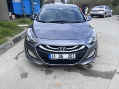 Sahibinden Hyundai i30 1.6 CRDi Elite 2014 Model Balıkesir