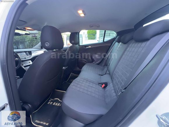 ASYA AUTO'DAN 2021 MODEL 108,000 KM'DE OPEL ASTRA 1,5 D EDİTİON