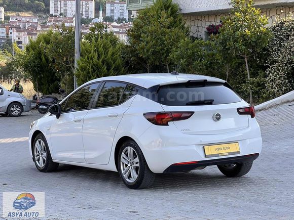 ASYA AUTO'DAN 2021 MODEL 108,000 KM'DE OPEL ASTRA 1,5 D EDİTİON