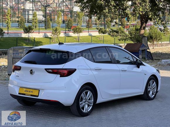 ASYA AUTO'DAN 2021 MODEL 108,000 KM'DE OPEL ASTRA 1,5 D EDİTİON