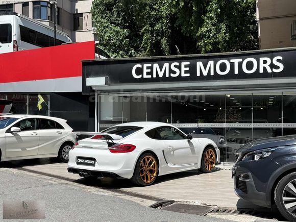 Galeriden Porsche Cayman 2015 Model İstanbul 89.000 km Beyaz