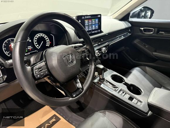 NETCAR'DAN BOYASIZ 2025 HONDA CİVİC 1.5 VTEC ECO ELEGANCE PLUS