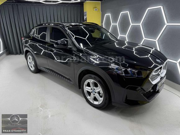 BMW İX2 eDrive20 Sport Line Hatasız Boyasız