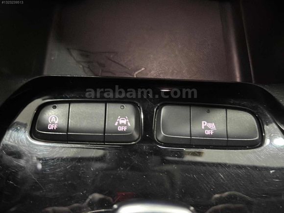 **1BOYA**58BİNDE**CORSA-E**ULTİMATE*136HP**CAM TAVAN**AMBİYANS**