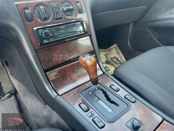 S&S GARAGE DEN KLASİK OTOMATİK DİZEL E300