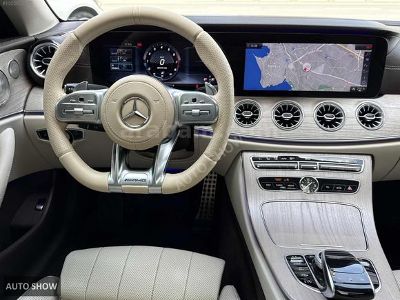 AUTO SHOW_ E300 AMG WHİTE&WHİTE SOĞUTMA COMAND FULL BAYİ HATASIZ