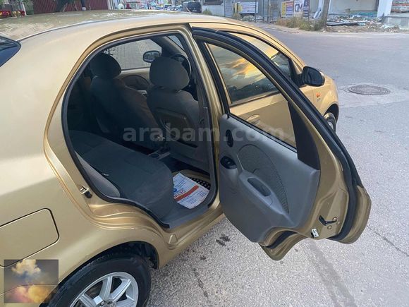 1.4 KLİMALI BUZ GİBİ KALOSSS