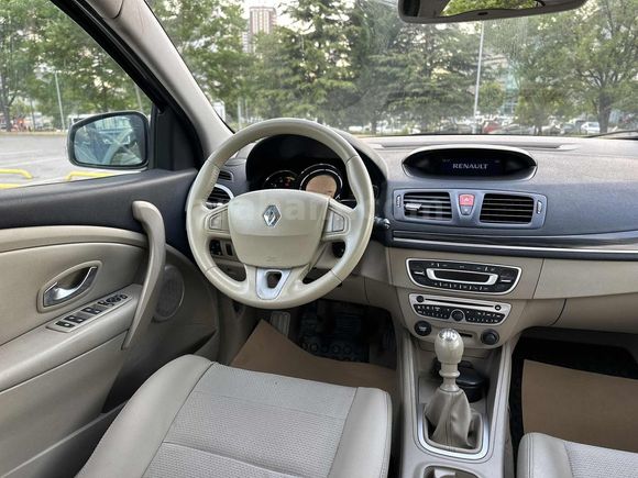 2011 MODEL MEGANE PRİVİLEGE PAKET 1.5 DCI