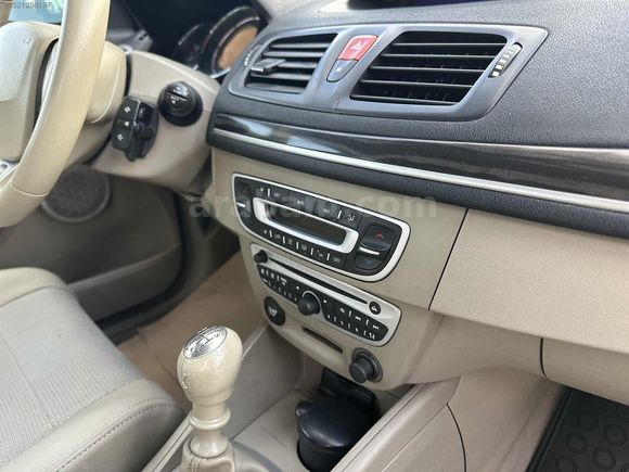 2011 MODEL MEGANE PRİVİLEGE PAKET 1.5 DCI