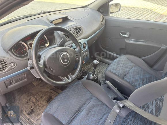 2009 OTOMATİK VİTES CLİO 1.2 EXTREME HATASIZ BOYASIZ