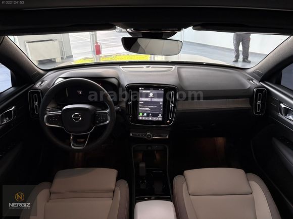 2025 MODEL VOLVO EX40 ELEKTRİKLİ