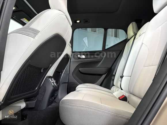 2025 MODEL VOLVO EX40 ELEKTRİKLİ