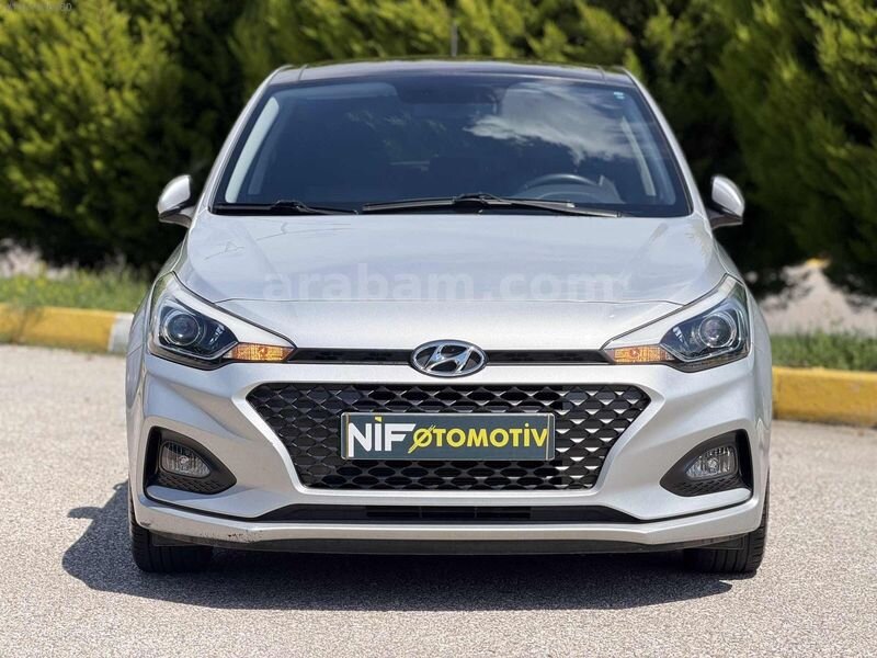 Galeriden Hyundai i20 1.4 MPI Elite Smart 2018 Model Uşak 35.500 km Gri