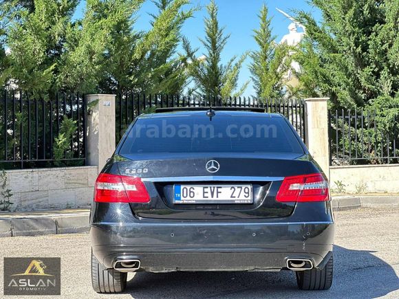2012 E250 CGİELİTE CAM TAVAN HATASIZ BOYASIZ 195000 KM DE
