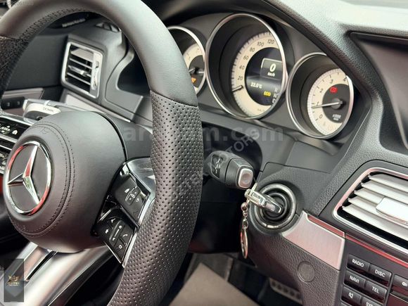 ÖZTEK MOTORSTAN MERCEDES BENZ E250 CGI CABRİO İÇ KIRMIZI
