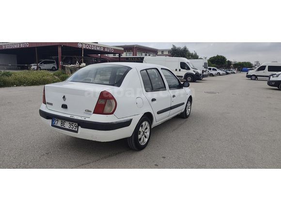BAKIMLI TEMİZ HATASIZ ARAÇ