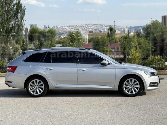 2020 MODEL// 93.BİN KM//HATASIZ BOYASIZ// CAM TAVAN SW