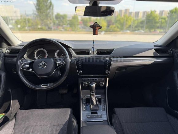 2020 MODEL// 93.BİN KM//HATASIZ BOYASIZ// CAM TAVAN SW