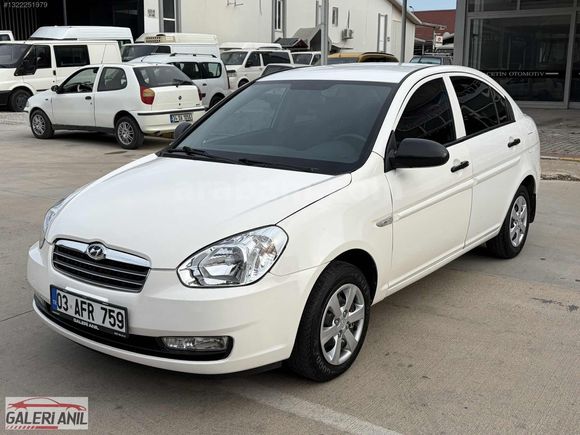 GALERİ ANIL'dan 2012 MODEL OTOMATİK VİTES 1.4 BENZNLİ ACCENT ERA