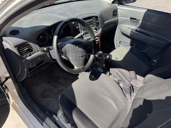 S&M AUTO'DAN KUSURSUZ TEMİZLİKTE ACCENT ERA