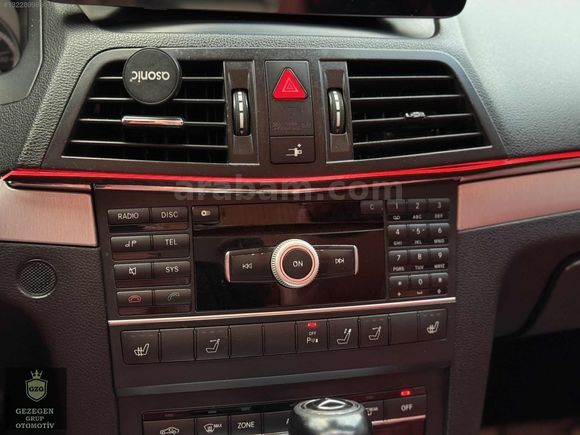 178*KM+2011+CABRİO+HARİKA+TEMİZ+E200+OTOMATİK+VADE+TAKAS+OLUR