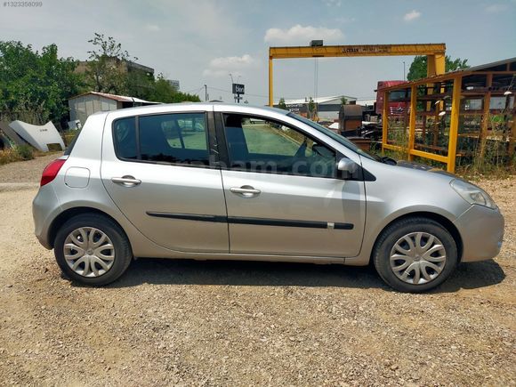 Renault Clio 1.2 benzinli