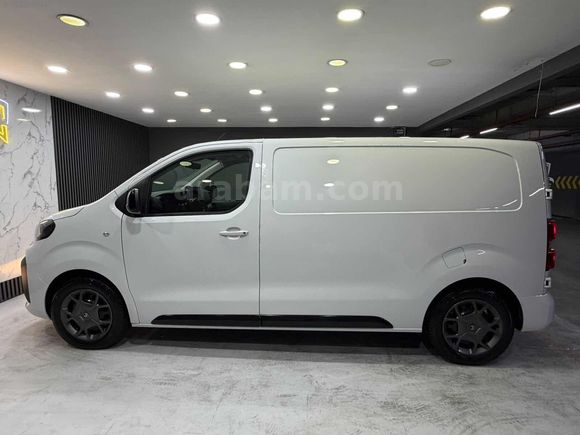 2025 MODEL BOYASIZ TRAMERSİZ GARANTİLİ 6002 KM'DE JUMPY