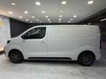 2025 MODEL 6001 KM'DE HATASIZ BOYASIZ TRAMERSİZ JUMPY %20 FATURA