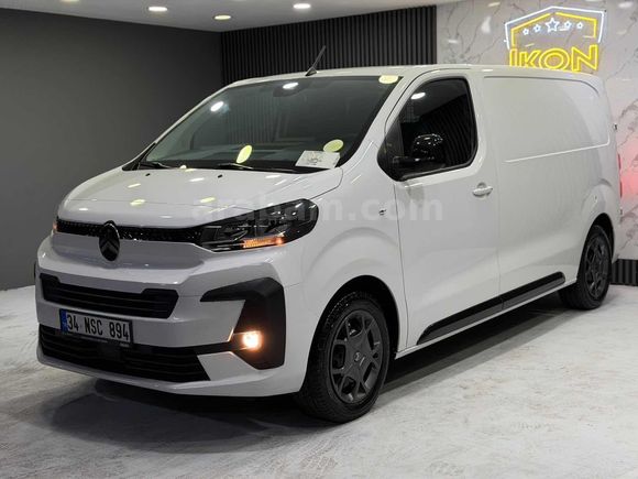 2025 MODEL 6001 KM'DE HATASIZ BOYASIZ TRAMERSİZ JUMPY %20 FATURA