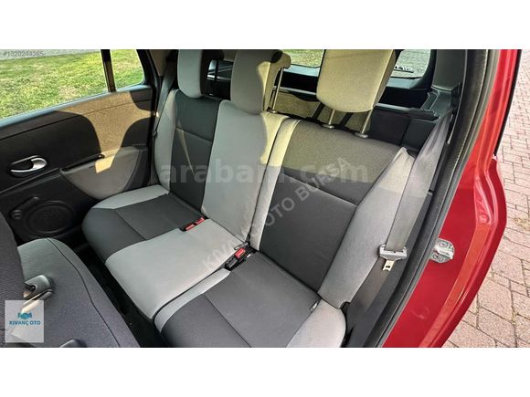 2011 MODEL 65.BİN KM DE EMSALSİZ ARAÇ