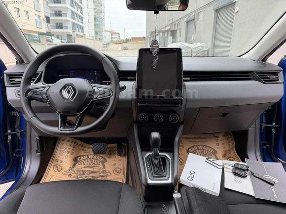 2023 1.0 CLİO OTOMATİK 49 BİNDE EXTRALI SERVİS BAKIMLI